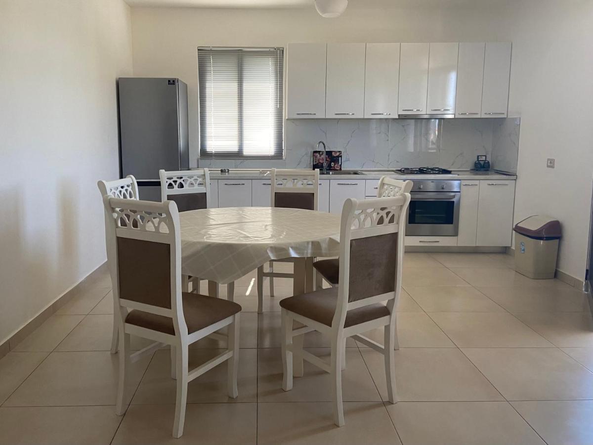 Apartment Sun Roll Baks-Rrjoll Ngoại thất bức ảnh